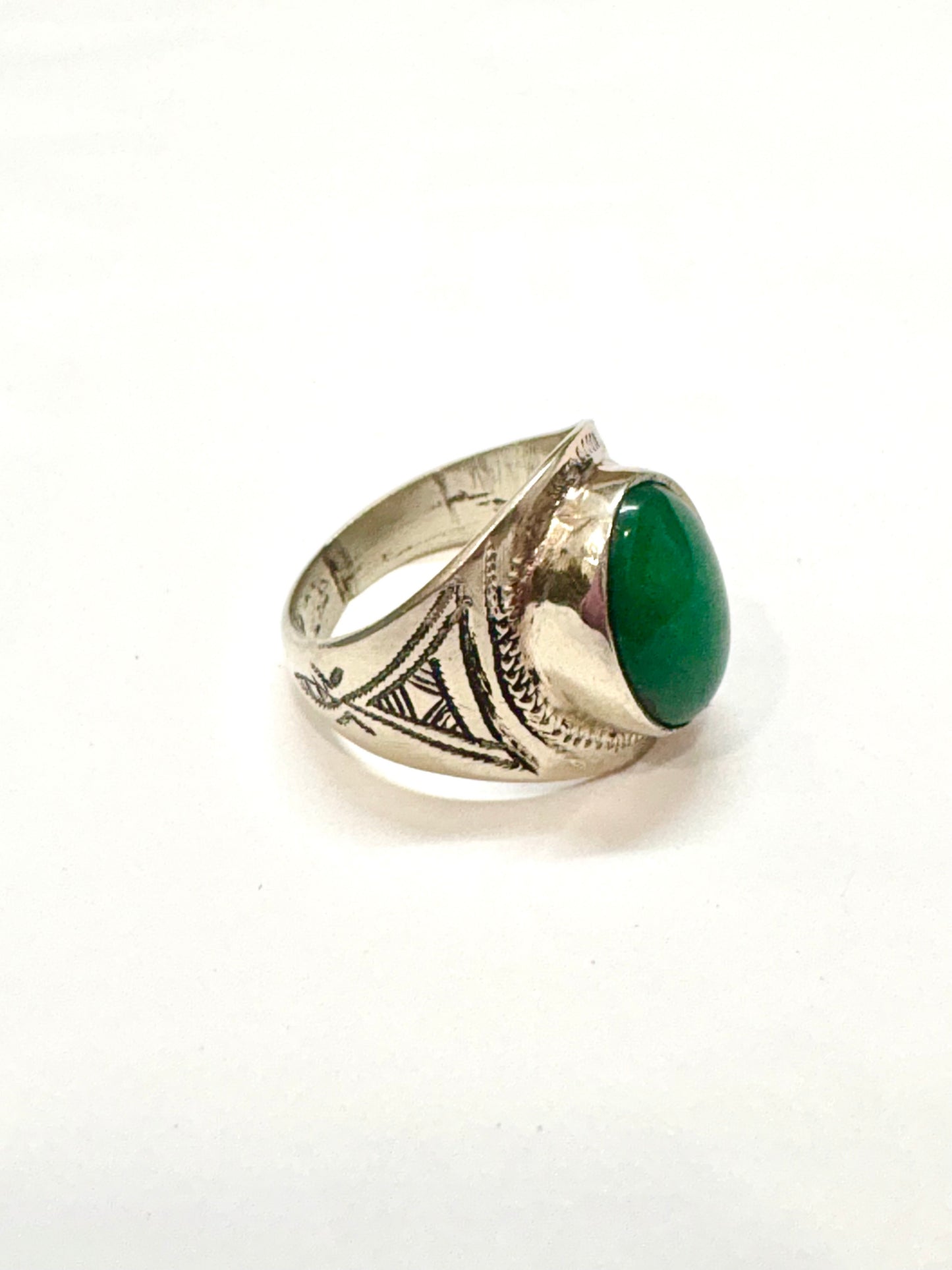 Hand-Engraved Touareg Silver Ring with Oval Polished Green Agate