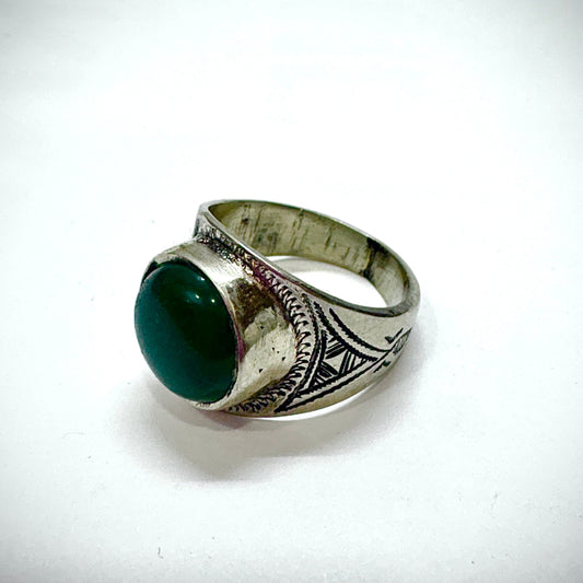 Hand-Engraved Touareg Silver Ring with Round Polished Green Agate